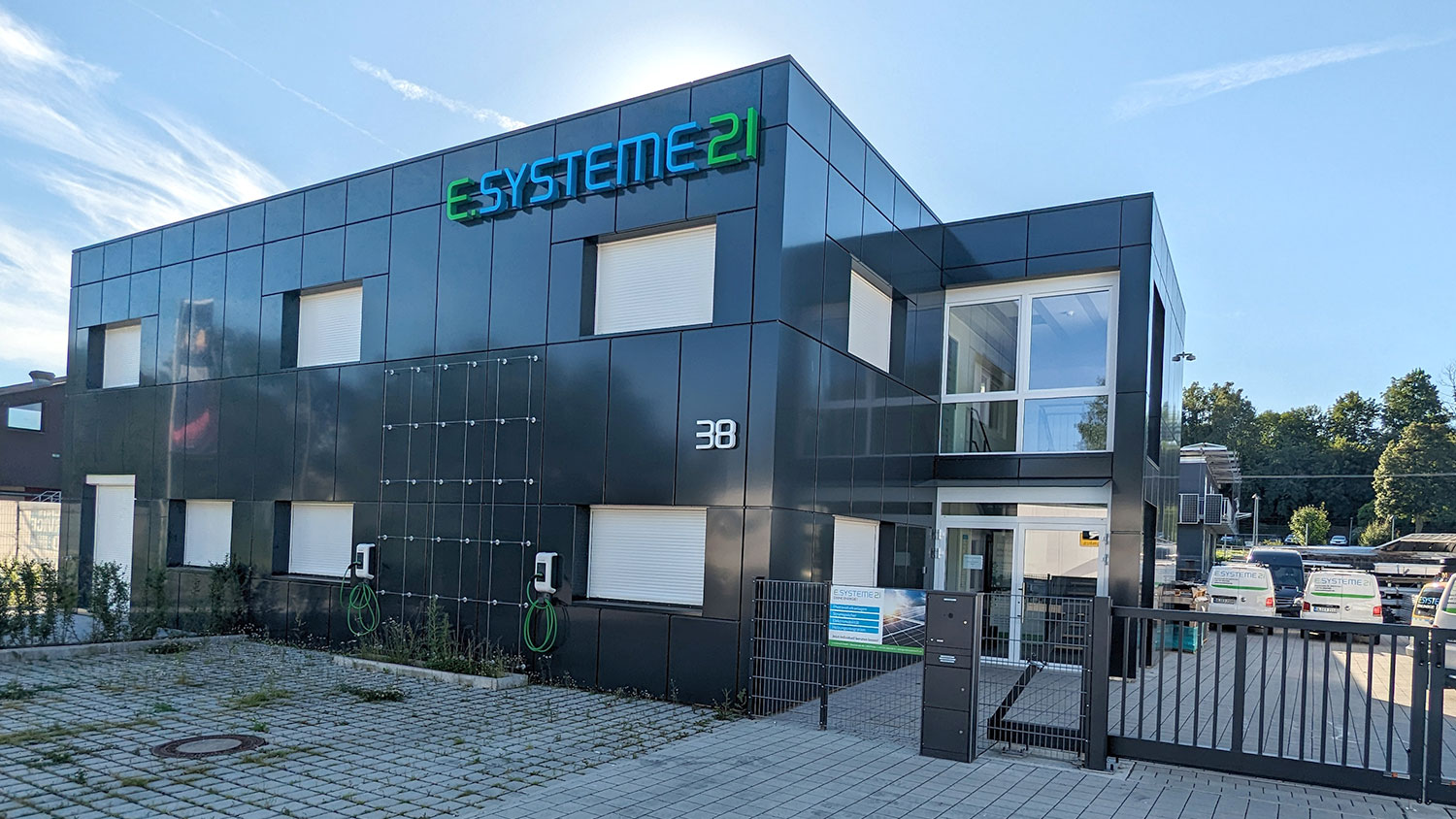 Firmengebäude e.systeme21 im Ulmer Donautal